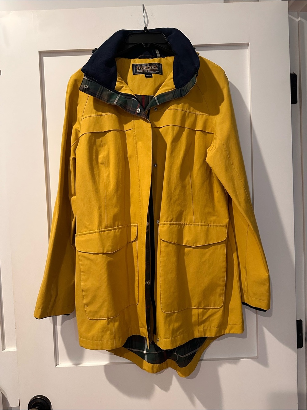 NWOT Pendleton Hooded Rain Jacket